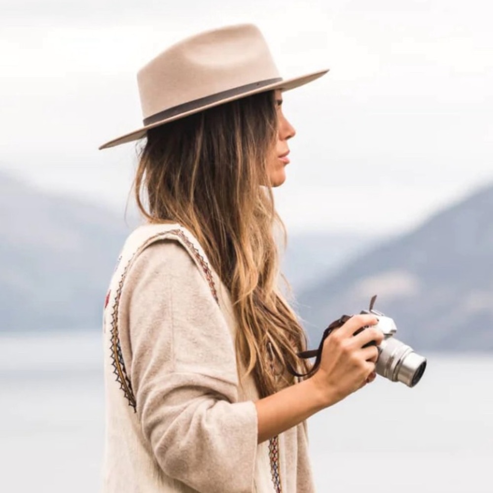 Will & Bear Taupe Wool Hat